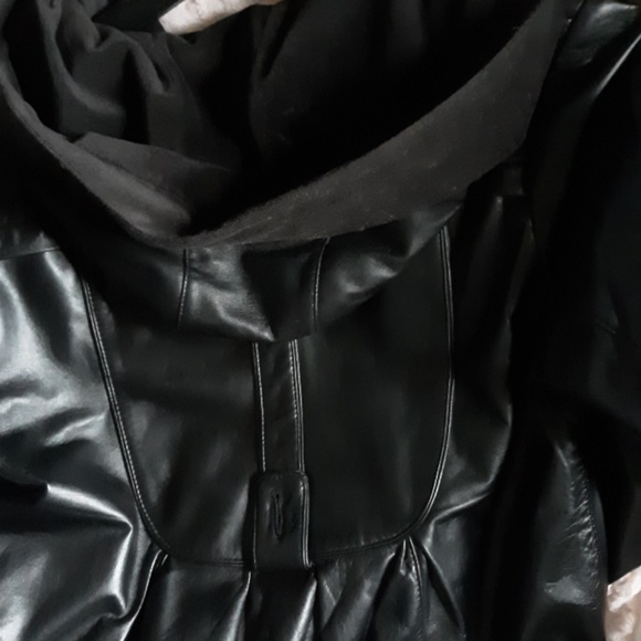 Black pleather jacket - Picture 4 of 8
